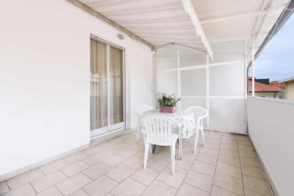 Residence Barusso Alassio Pokoj fotografie